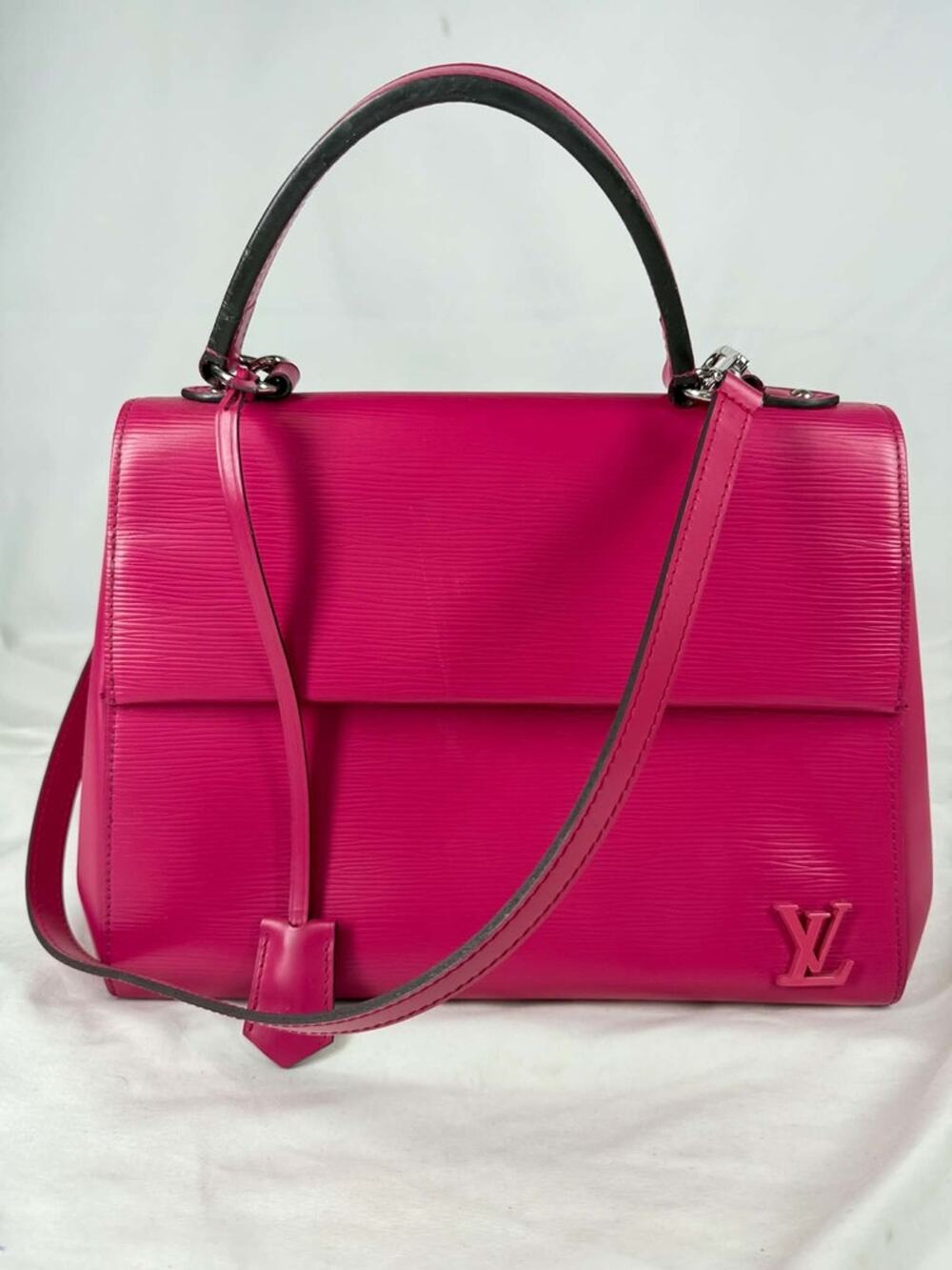 Louis Vuitton Cluny MM Epi Shoulder Bag Pink SPB-TS 355857